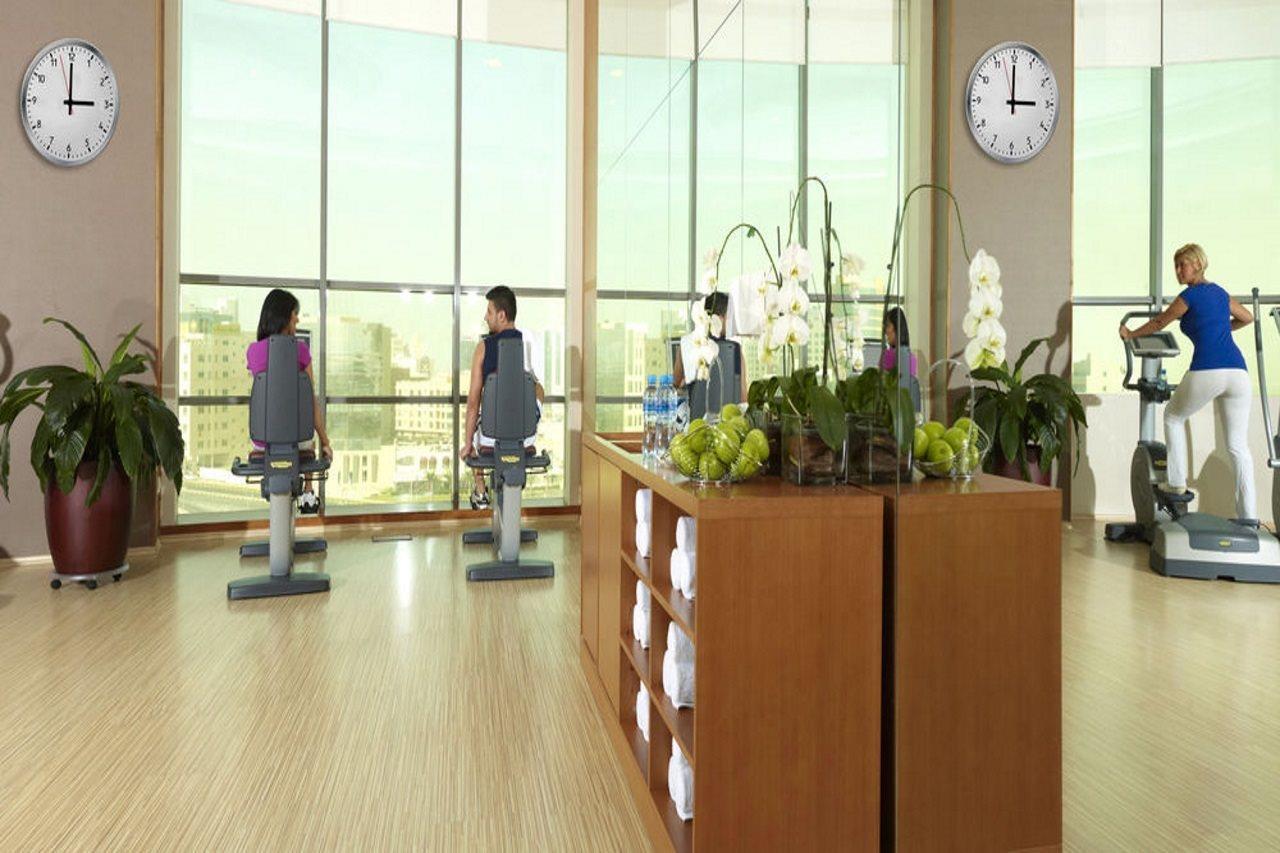 Fraser Suites Seef Bahrain Manama Luaran gambar The gym at the hotel
